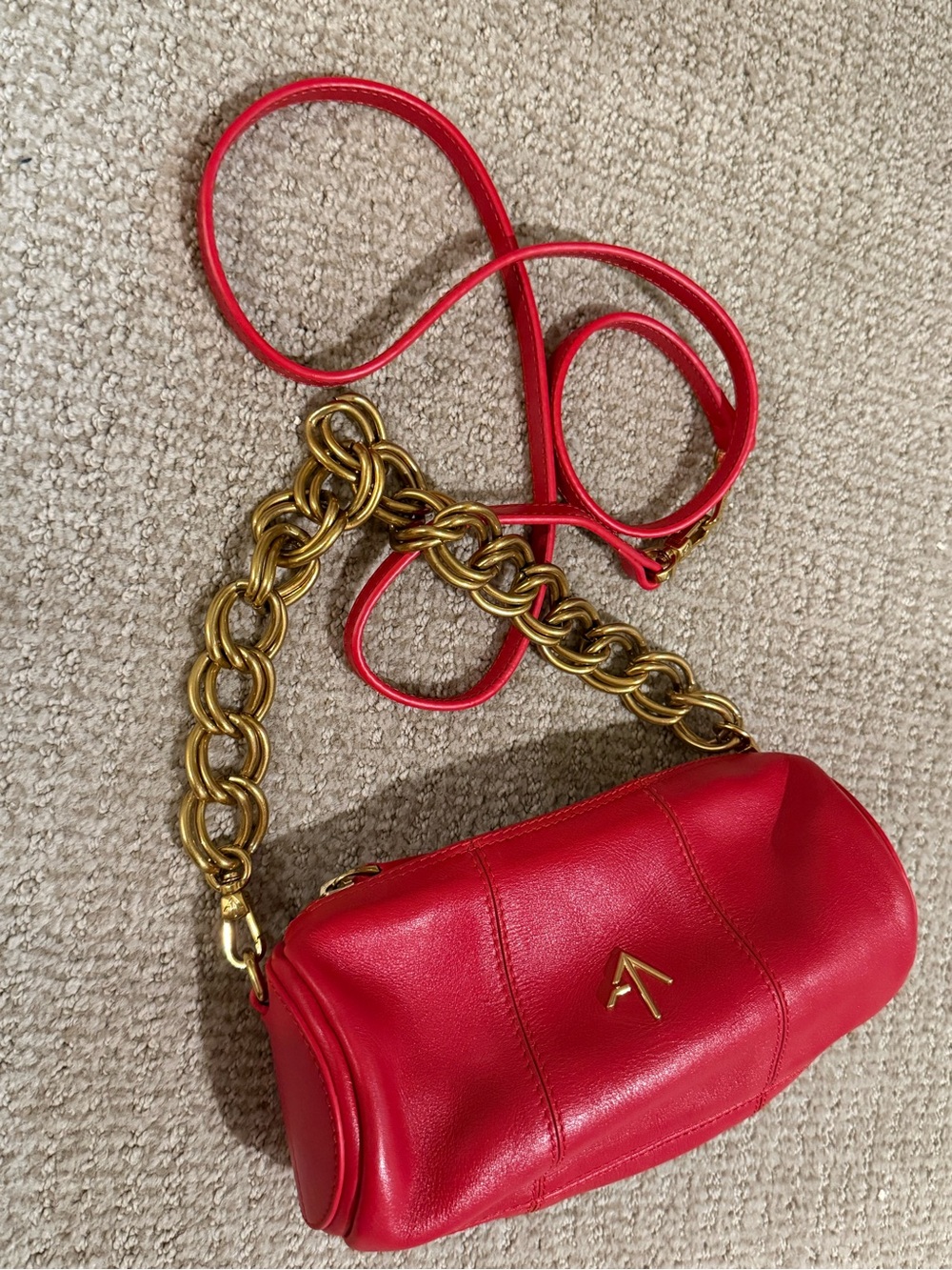 Manu Atelier calfskin Red Crossbody with Chunky Gold Chain and crossbody strap